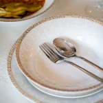 سرویس چینی زرین 35پارچه غذاخوری شهرزاد رومینا طلایی درجه عالی - Image 2