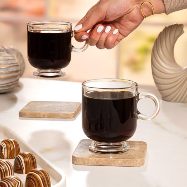 فنجان شیشه ای پایه دار 220 سی سی لیمون